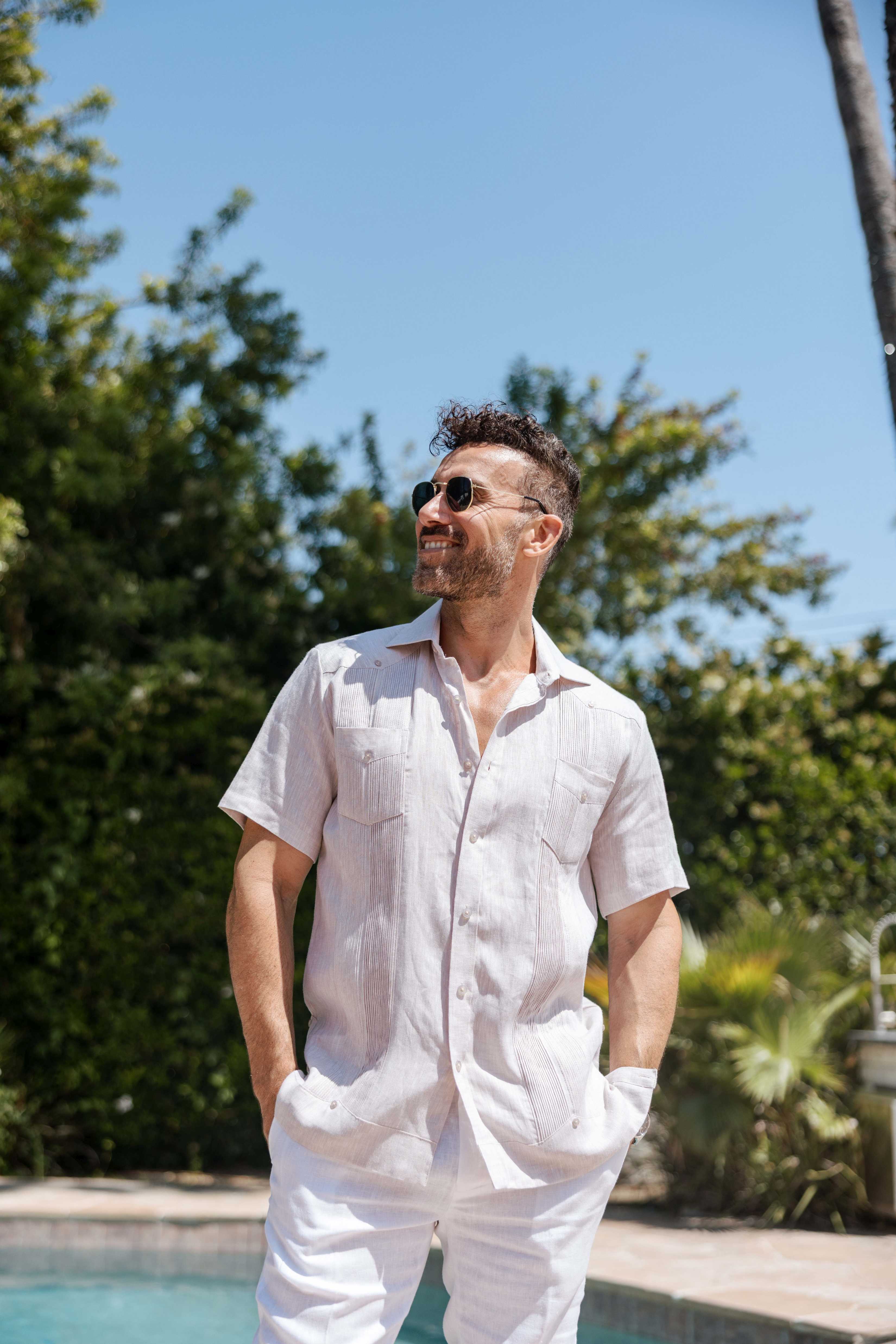 Camisa Guayabera de Lino 100% Teñida con Hilo para Hombre, Manga Corta, Diseño de 2 Bolsillos