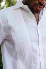 Camisa de boda para hombre 100% lino – Guayabera con pliegues enmarcados y puños franceses