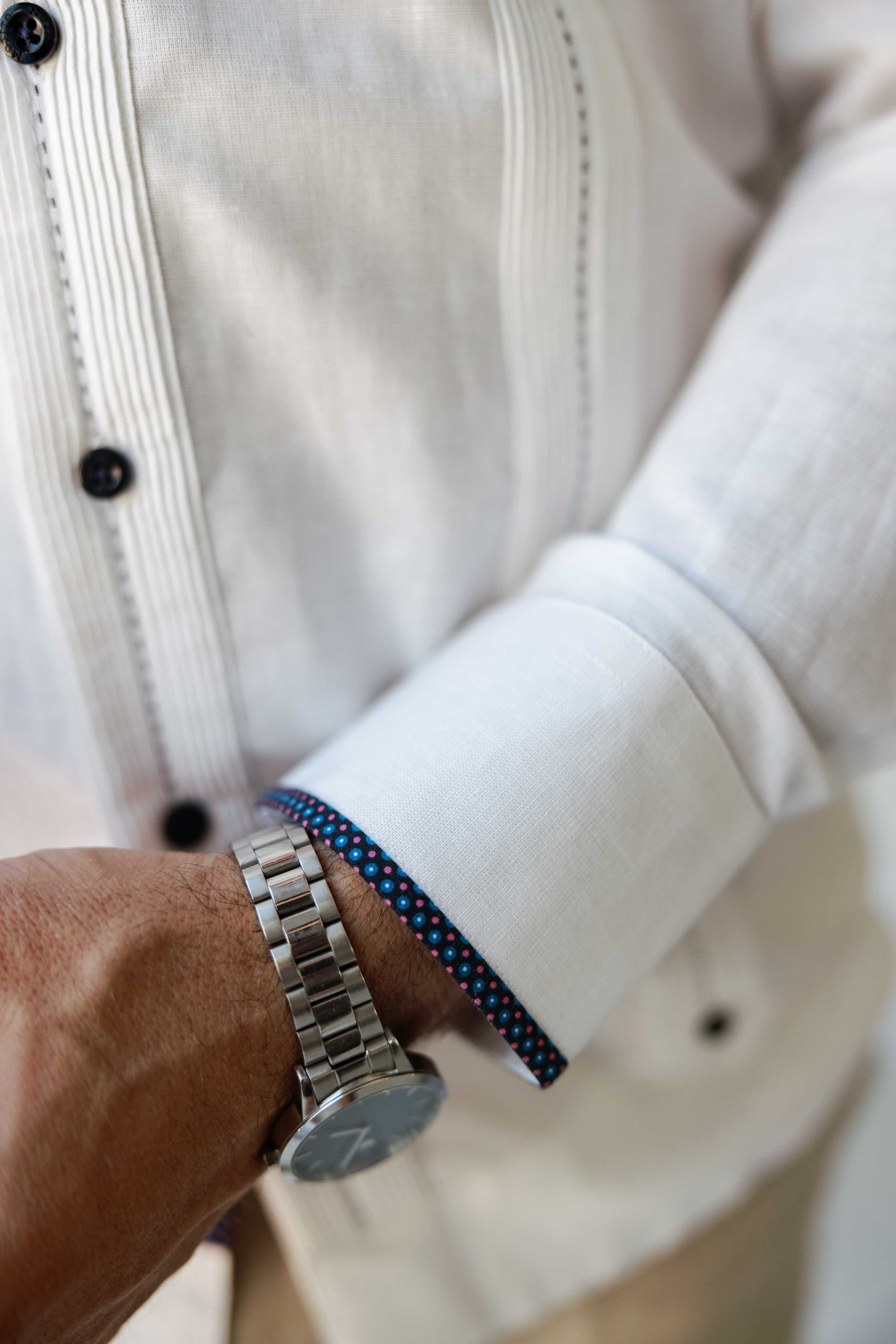 Camisa guayabera de lino 100 % para hombre, manga larga, con detalle estampado