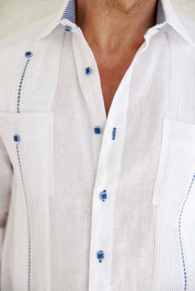 Camisa Guayabera para Hombre 100% Lino con Ribete en Contraste Manga Larga y Puño Francés