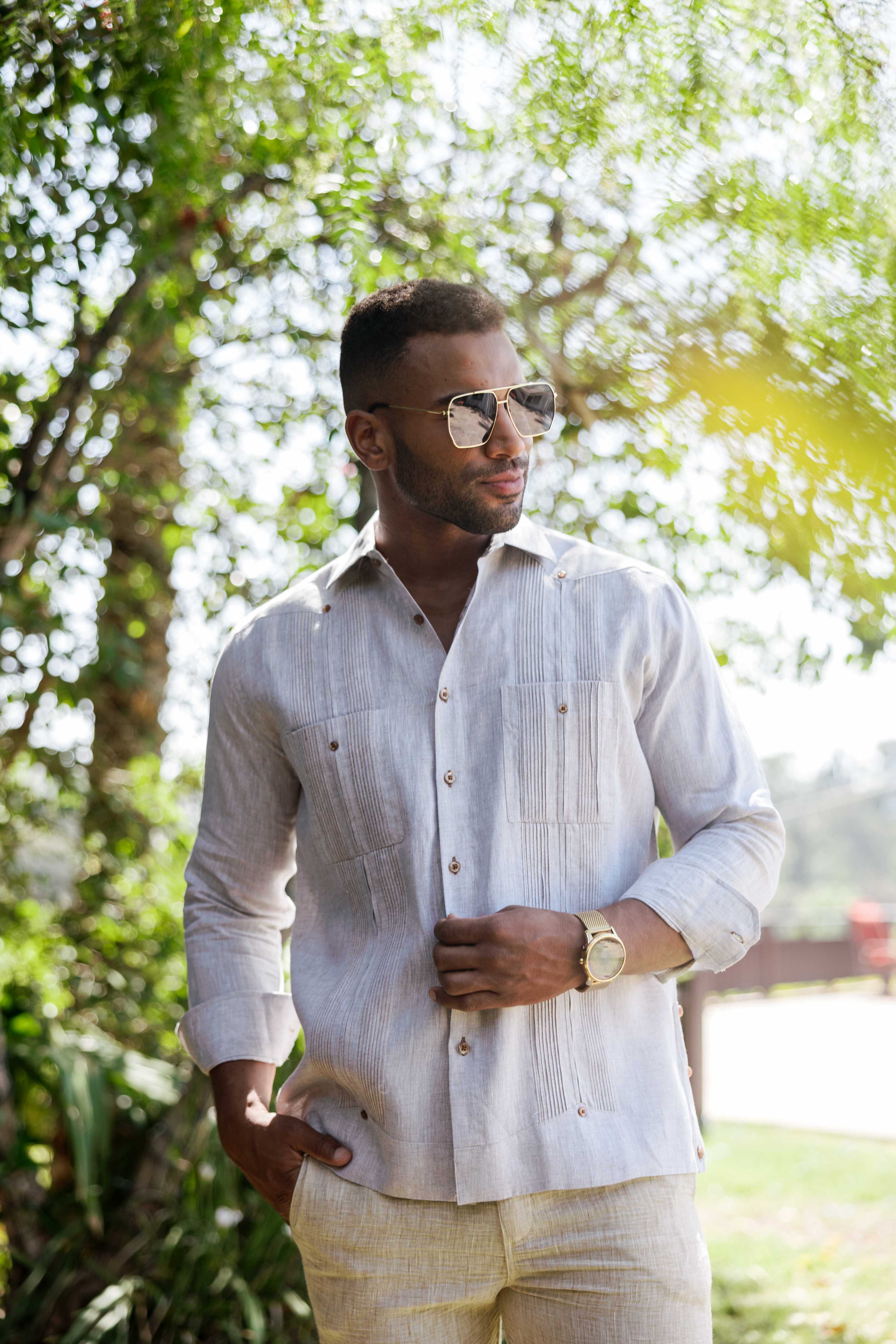 Men's 100% Linen Guayabera Shirt Long Sleeve - Heritage Pleats and Artisan Buttons