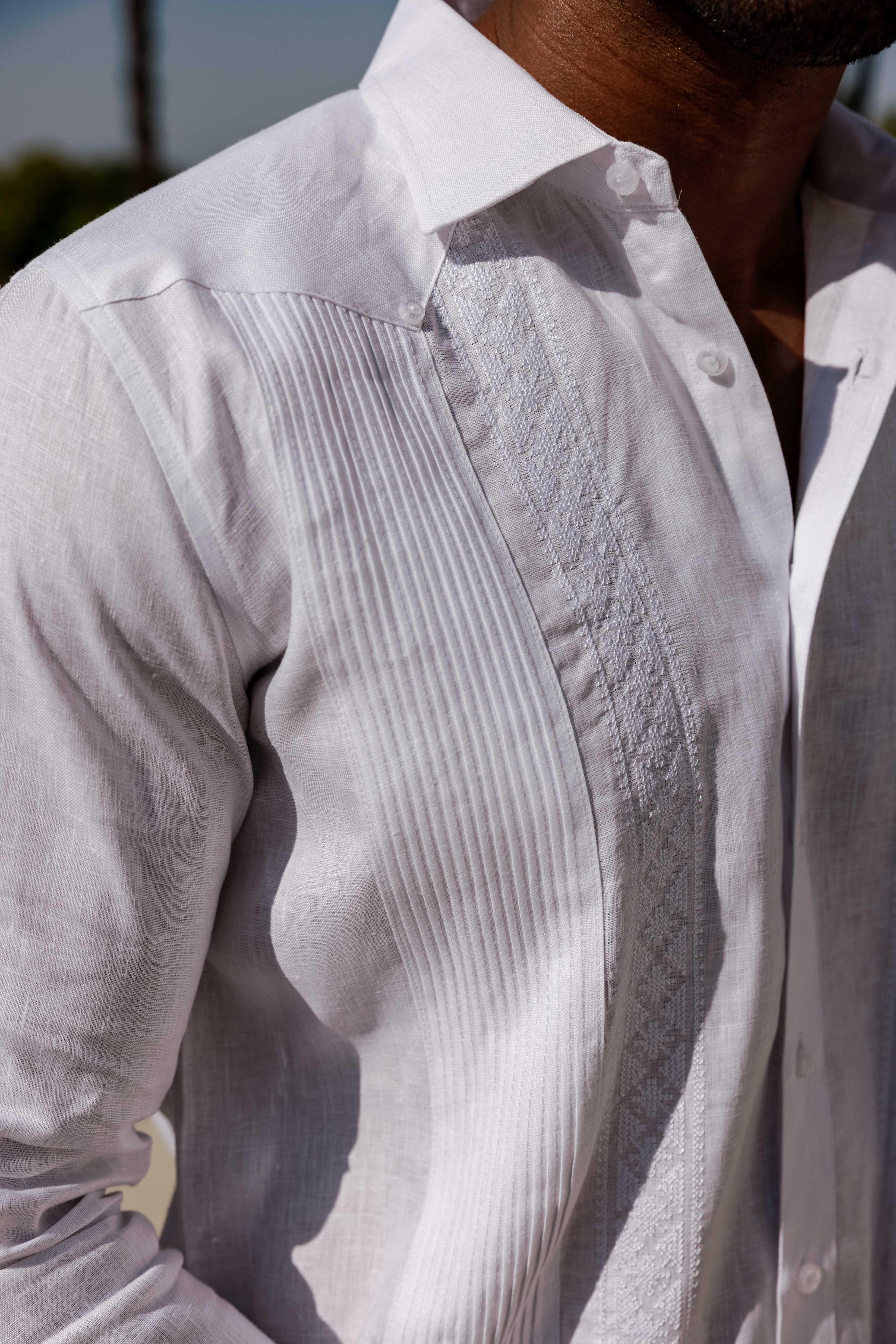 Men's 100% Linen Guayabera Shirt Long Sleeve - Geometric Embroidery