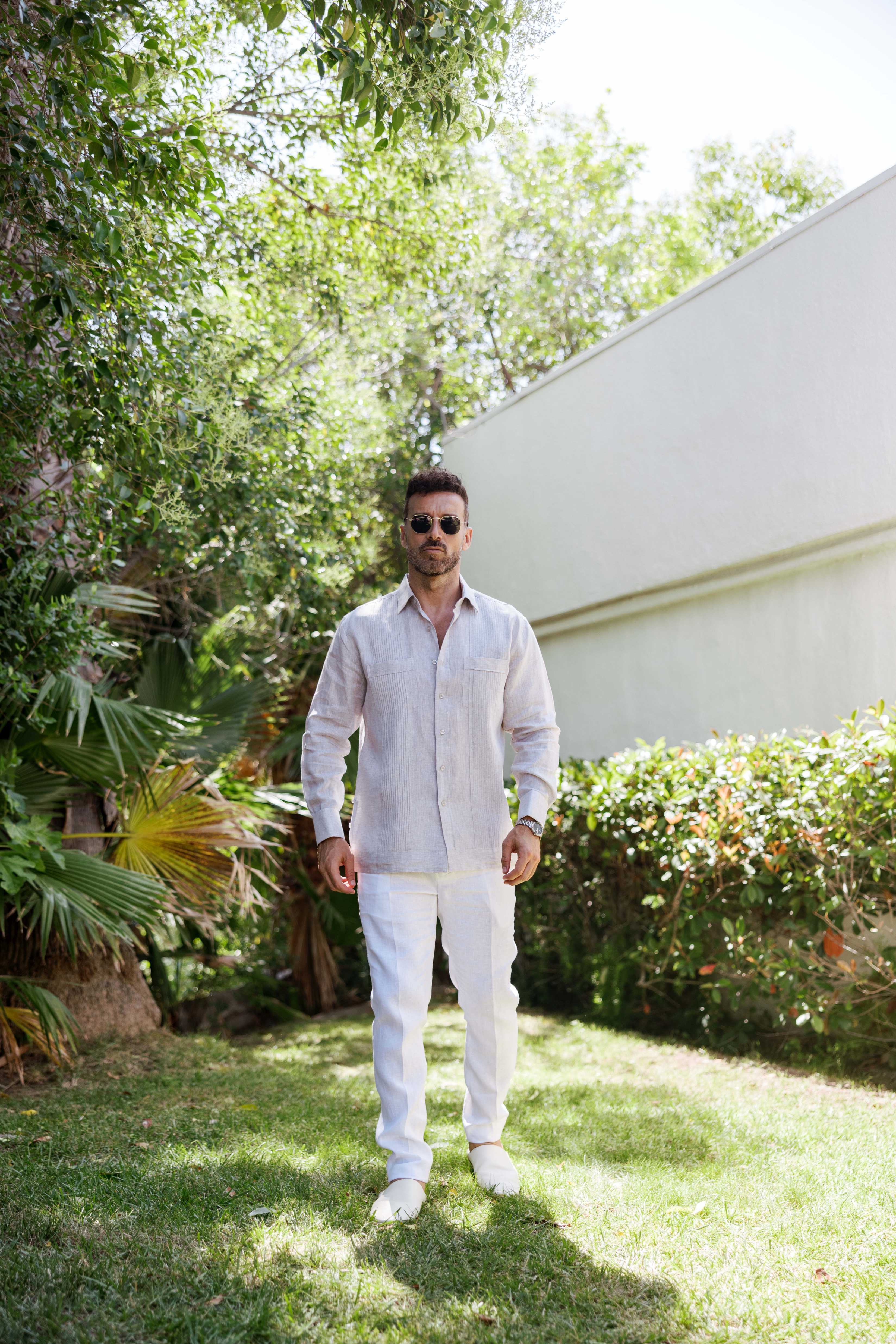 Camisa Guayabera de Lino 100% para Hombre, Manga Larga - Pliegues Tonales