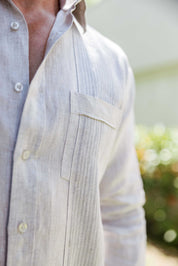 Camisa Guayabera de Lino 100% para Hombre, Manga Larga - Pliegues Tonales