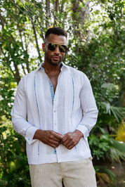 Camisa Guayabera de Lino 100% para Hombre, Manga Larga - Ribete Floral en Contraste y Bordado Azul