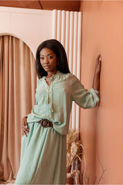 Blusa informal de mujer con escote en V y mangas dolman con ribete de crochet para resort
