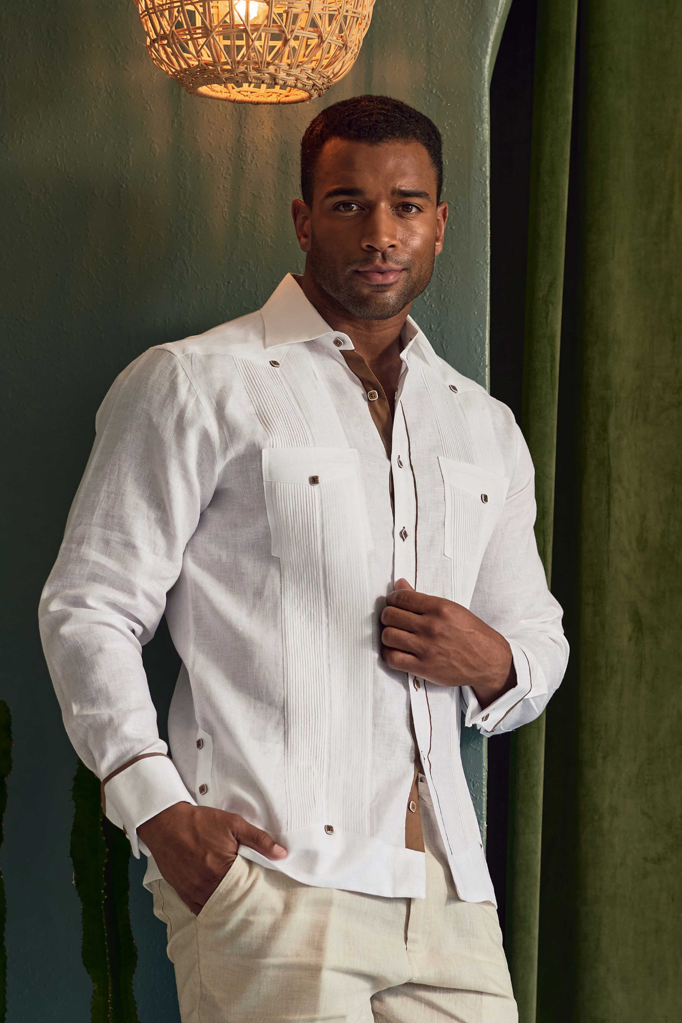 Mojito Men's Guayabera Shirt Chacabana with Contrast Trim 100% Linen Long Sleeve