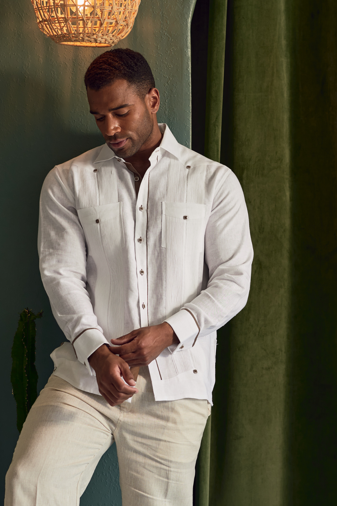 Mojito Men's Guayabera Shirt Chacabana with Contrast Trim 100% Linen Long Sleeve