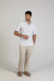 Camisa de manga corta de mezcla de lino con diseño cruzado para hombre