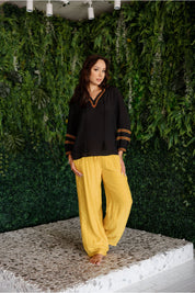 Blusa informal de mujer con escote en V y mangas dolman con ribete de crochet para resort