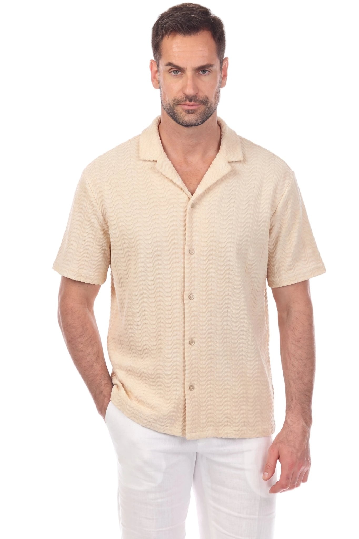 Polo elegante de primera calidad para hombre con moderno patrón de punto trenzado texturizado
