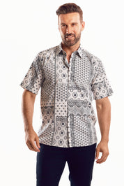 Camisa de manga corta con estampado geométrico
