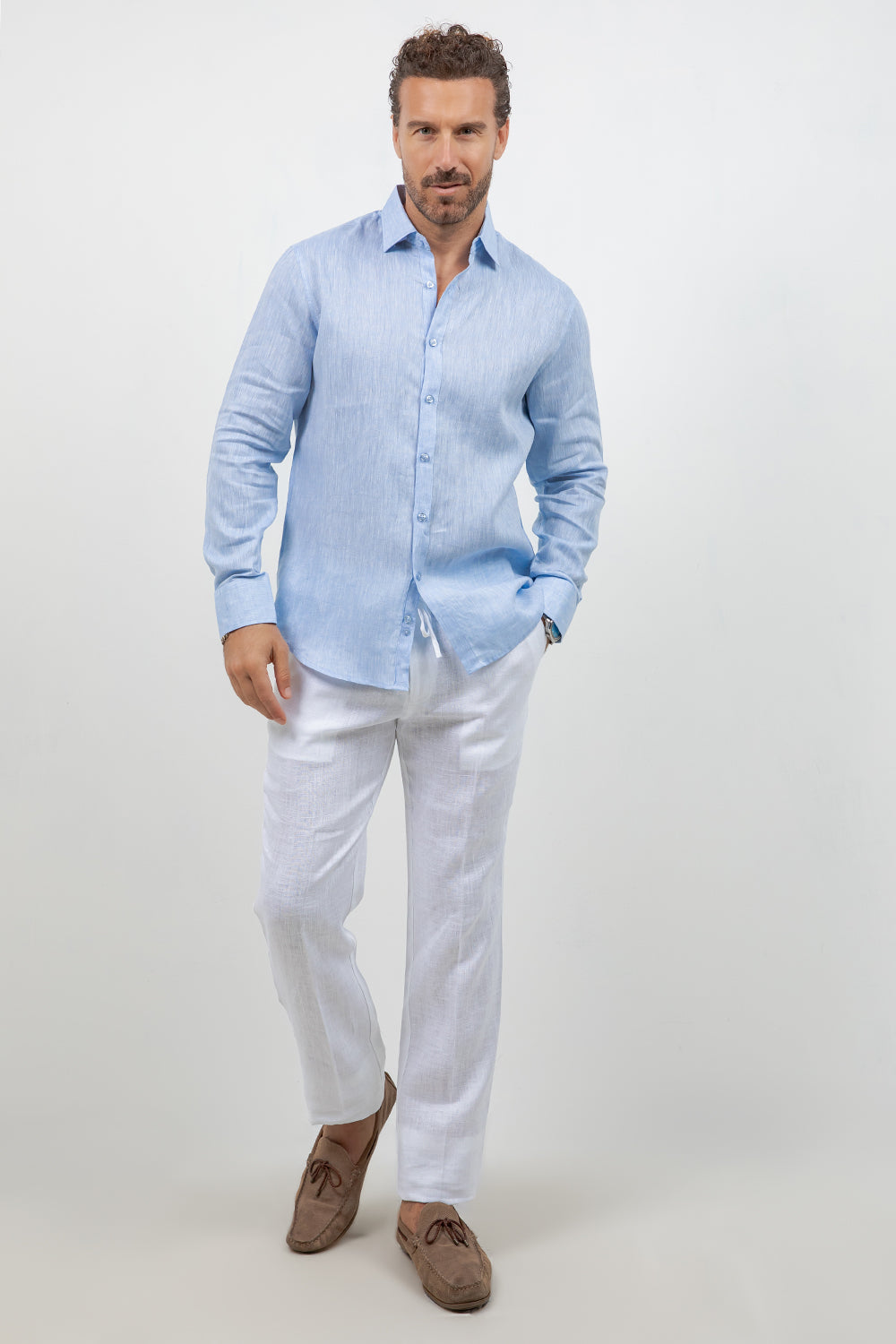 Camisa abotonada de manga larga 100% lino