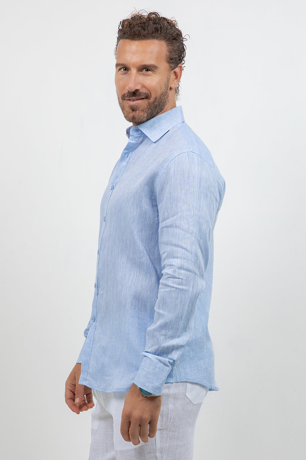 Camisa abotonada de manga larga 100% lino