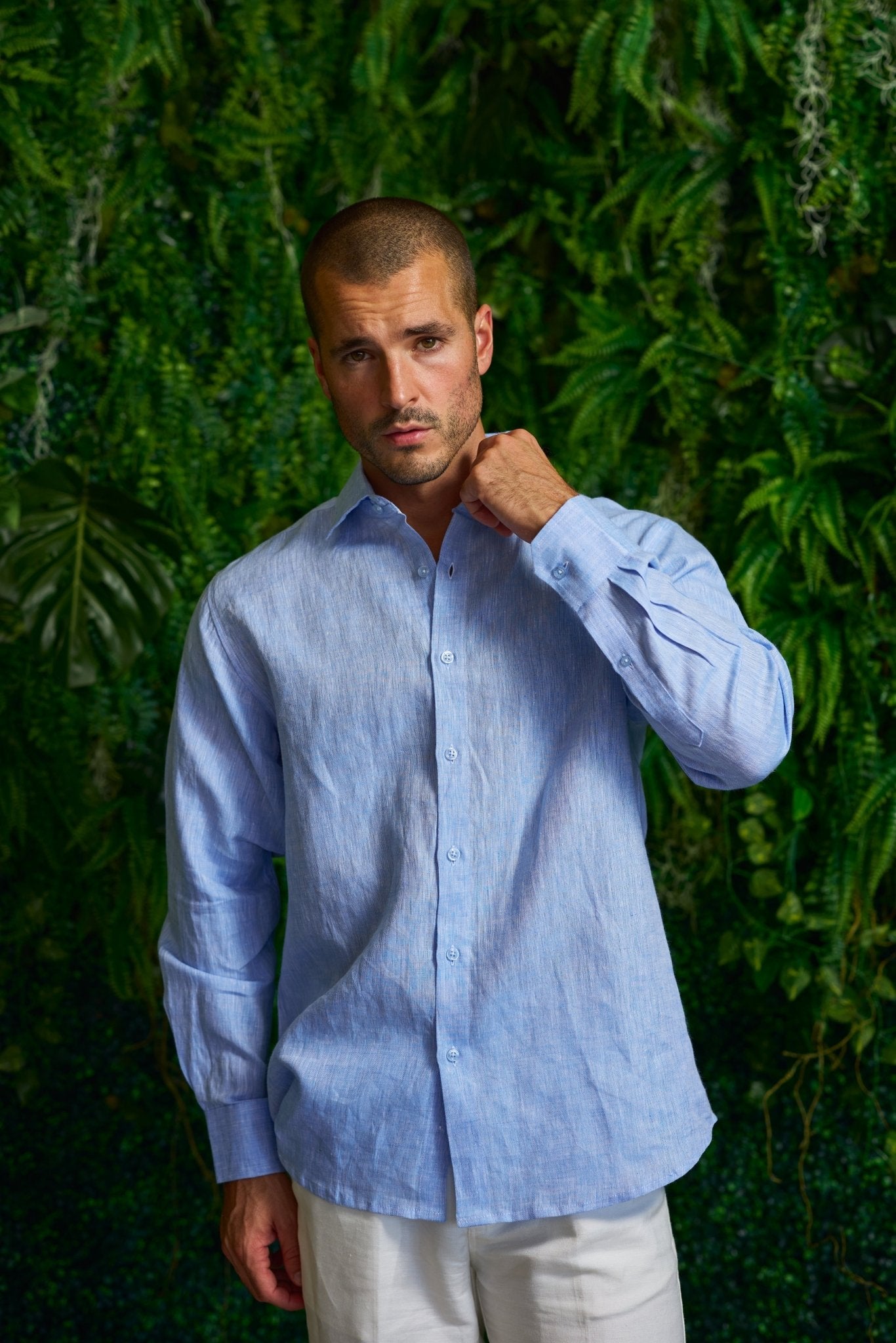 Camisa abotonada de manga larga 100% lino