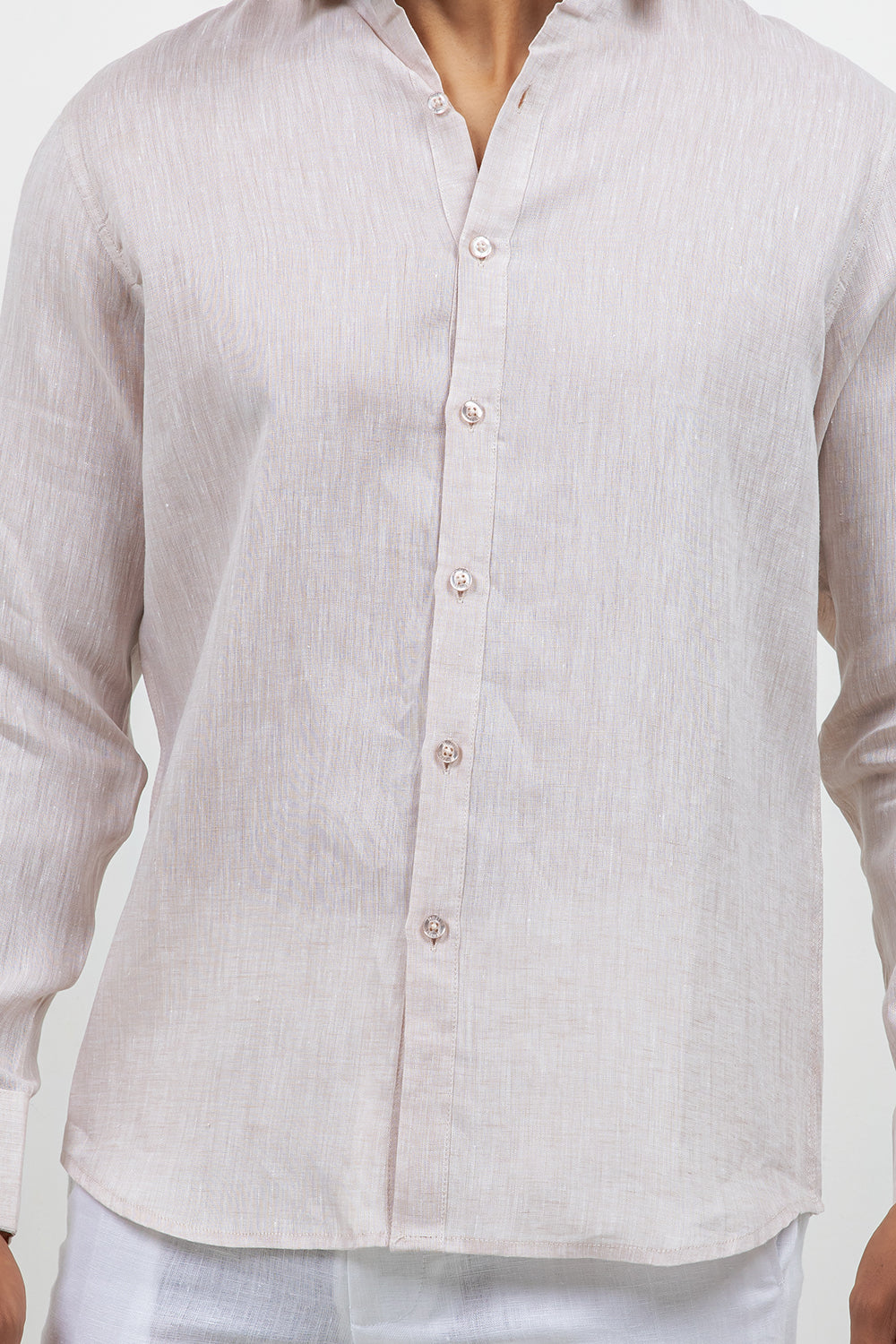 Camisa abotonada de manga larga 100% lino