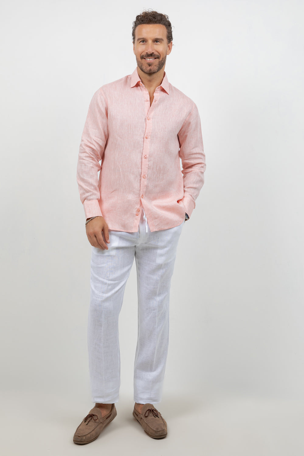 Camisa abotonada de manga larga 100% lino