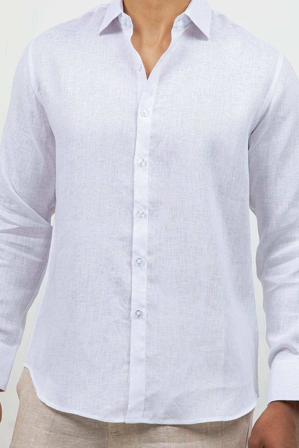 Camisa abotonada de manga larga 100% lino