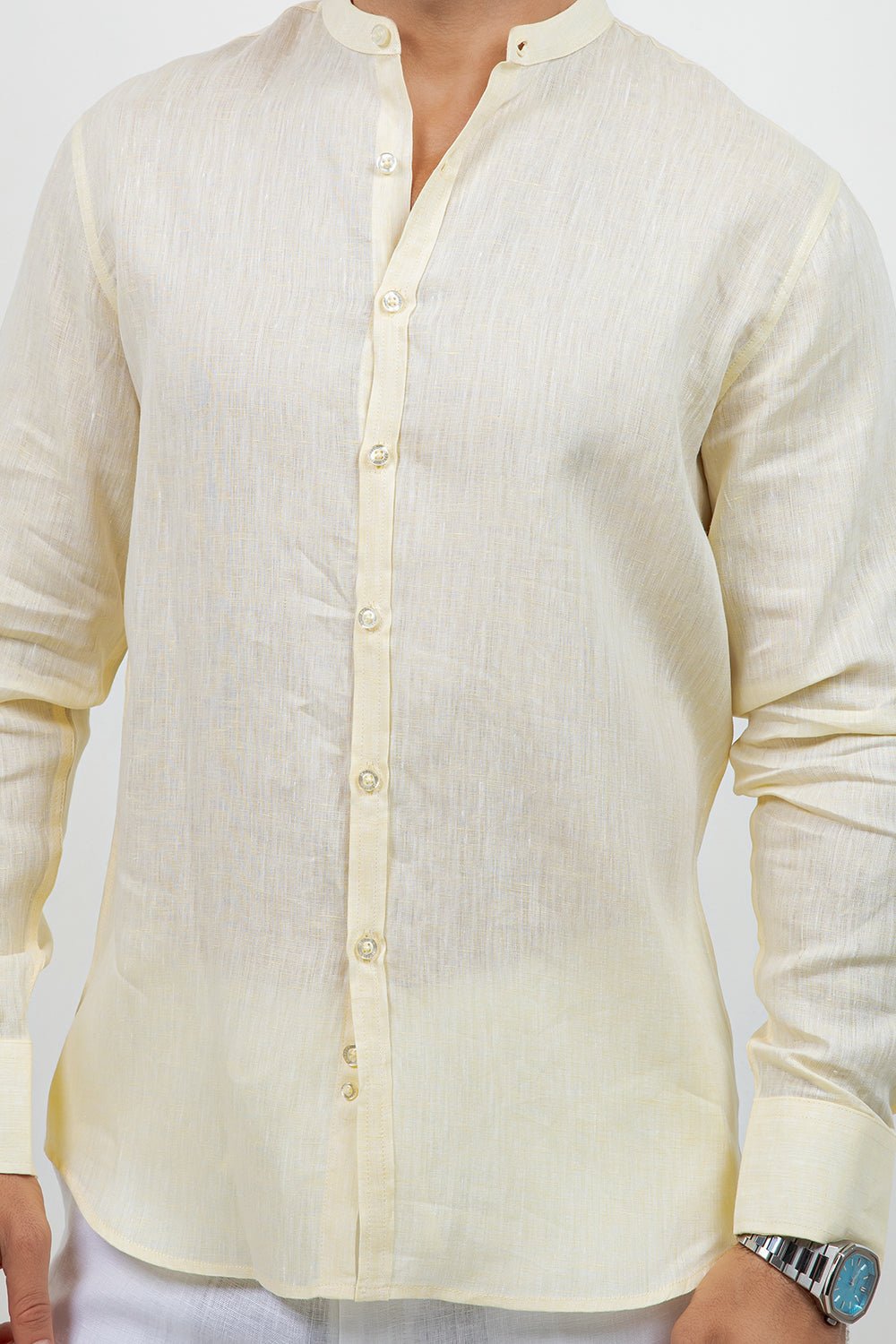 Camisa 100% lino de manga larga con cuello mao