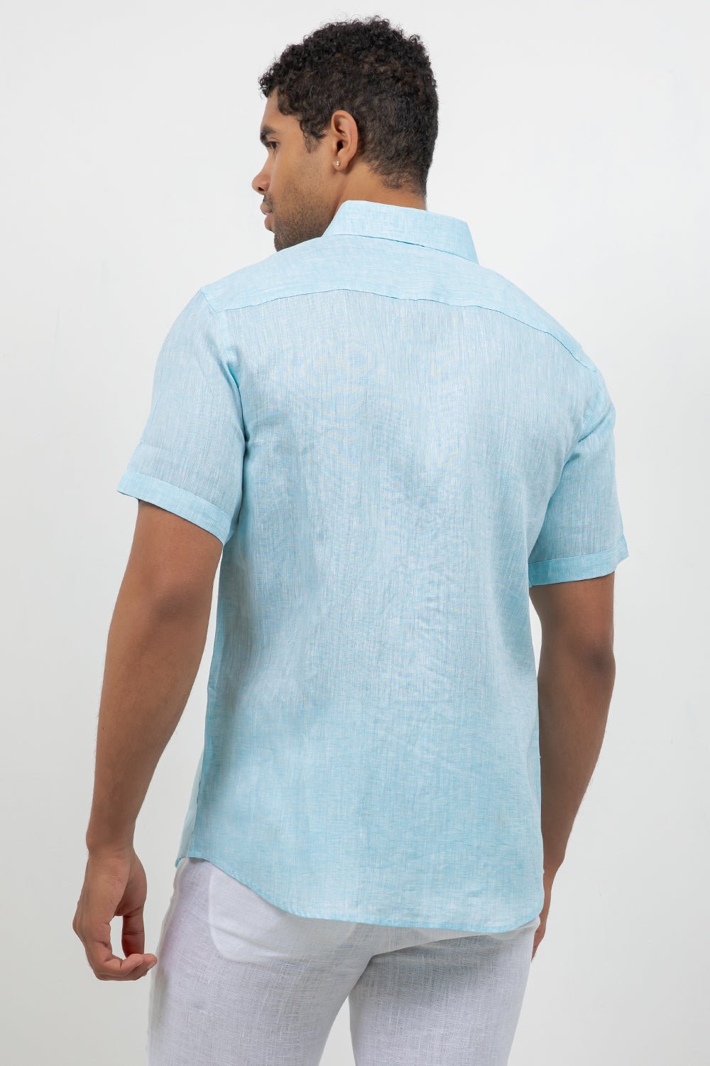 Camisa de lino 100% de manga corta con botones