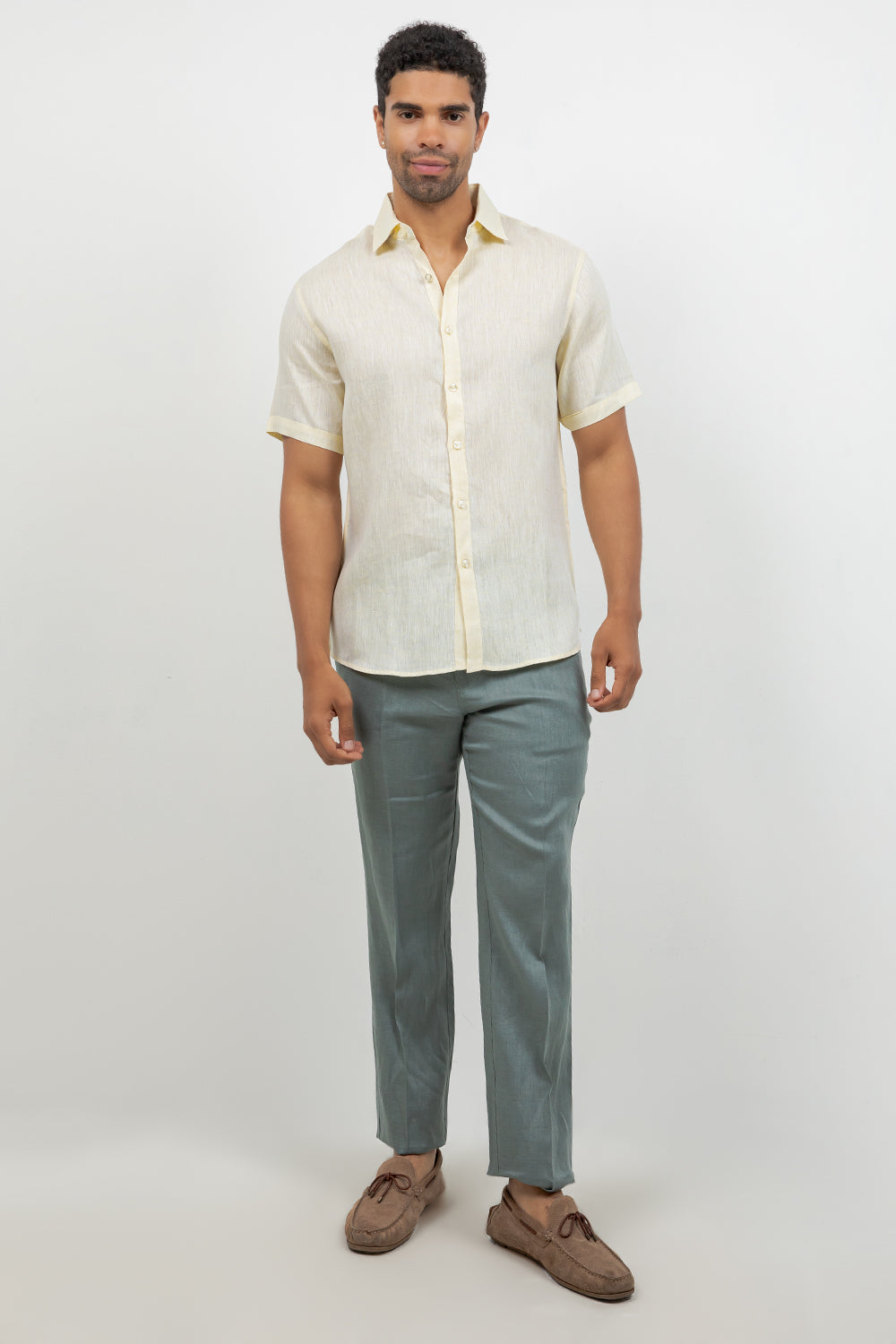 Camisa de lino 100% de manga corta con botones