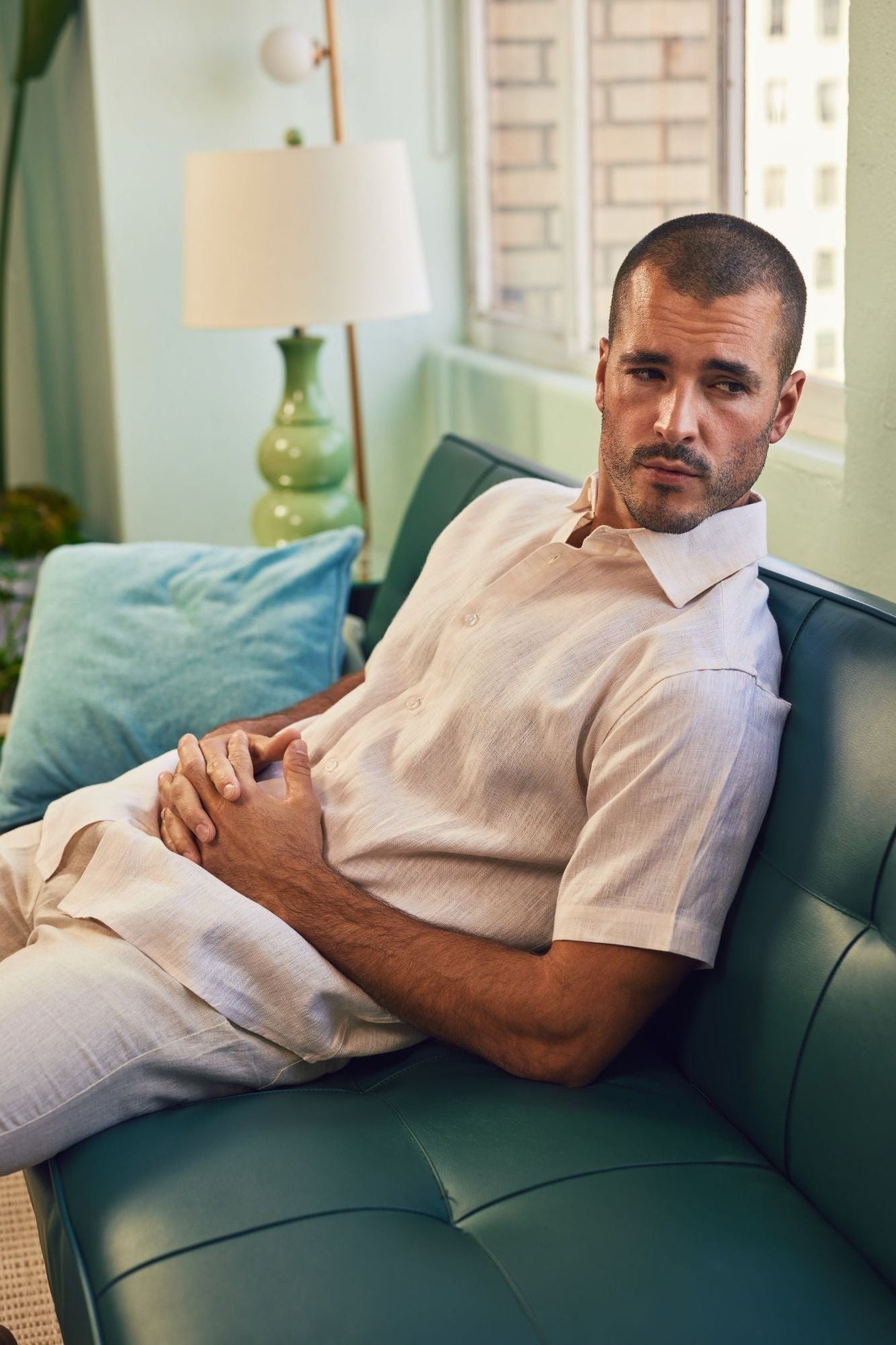 Camisa de lino 100% de manga corta con botones