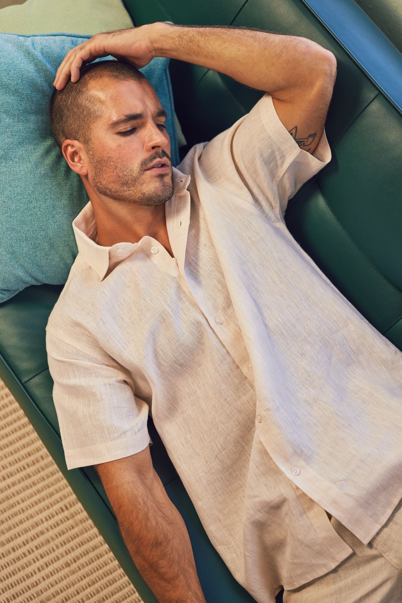 Men's 100% Linen Short Sleeve Button-Down Shirt