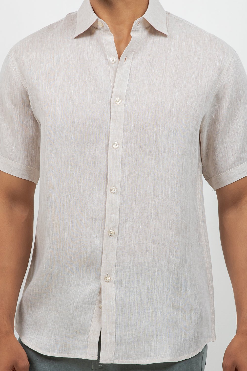 Camisa de lino 100% de manga corta con botones