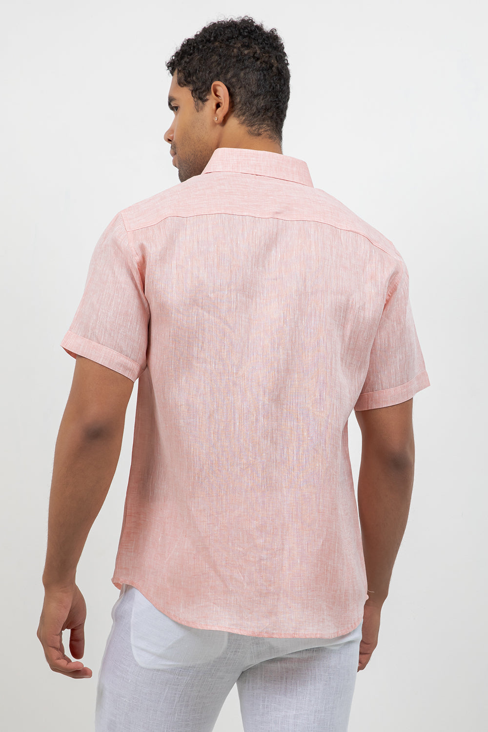 Camisa de lino 100% de manga corta con botones
