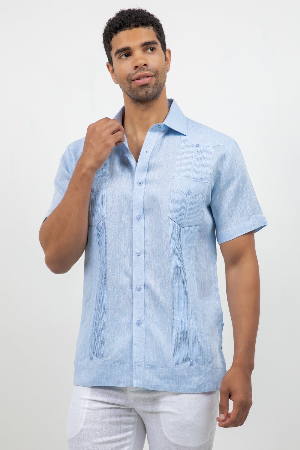 Guayabera de Lino 100% Teñido en Hilo de Manga Corta con Dos Bolsillos