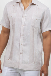 Guayabera de Lino 100% Teñido en Hilo de Manga Corta con Dos Bolsillos