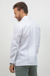 Camisa guayabera de manga larga de lino 100 % teñida en hilo con dos bolsillos
