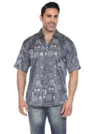 Camisa de manga corta con estampado moderno