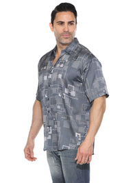 Camisa de manga corta con estampado moderno