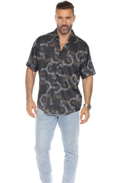 Camisa de manga corta con estampado moderno