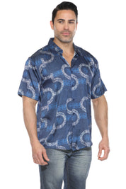 Camisa de manga corta con estampado moderno
