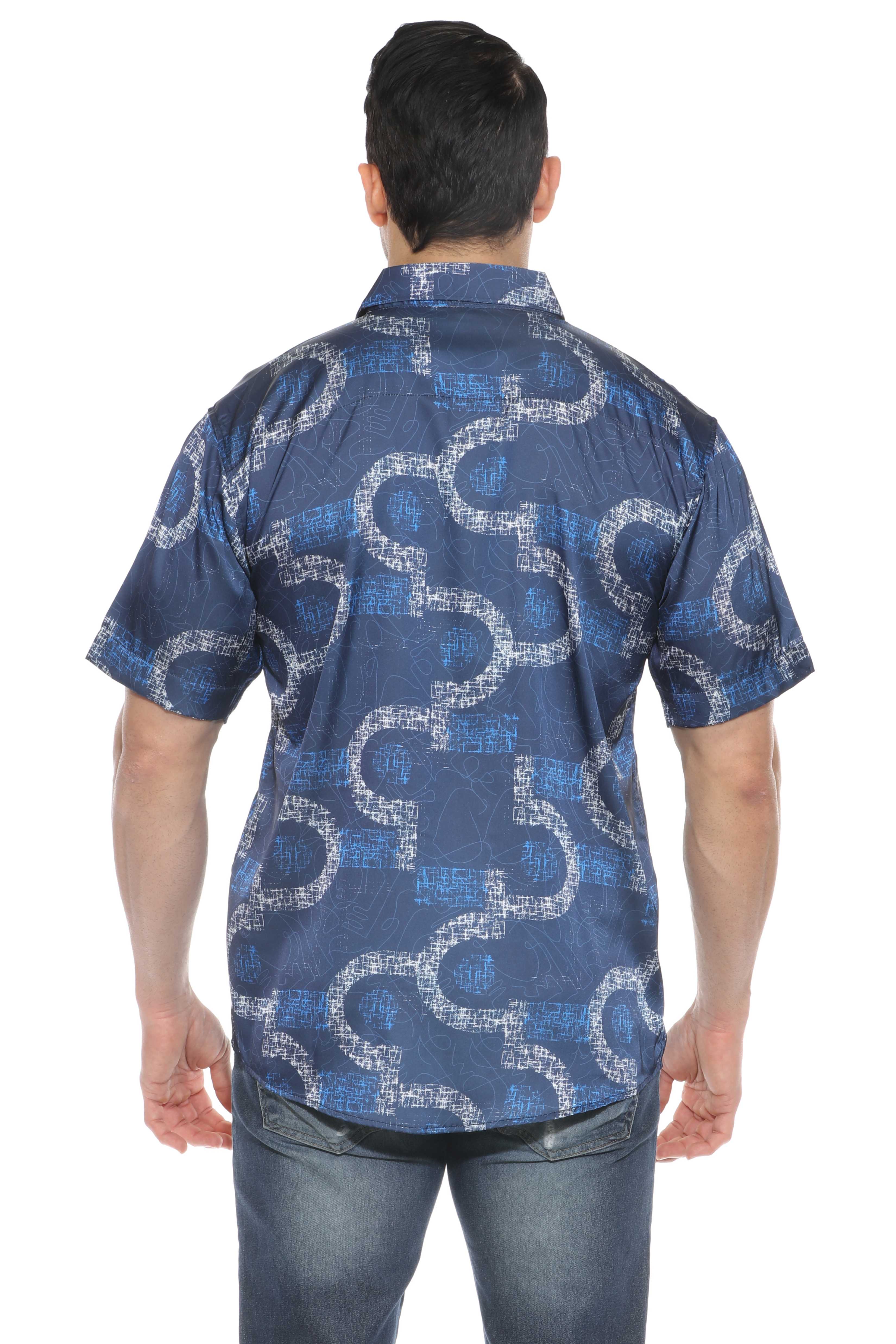 Camisa de manga corta con estampado moderno
