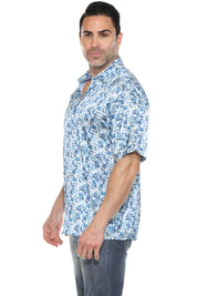 Camisa de manga corta con estampado moderno