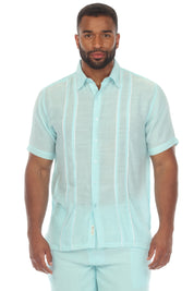 Camisa playera de hombre con botones, ribete de pinzas y manga corta en contraste