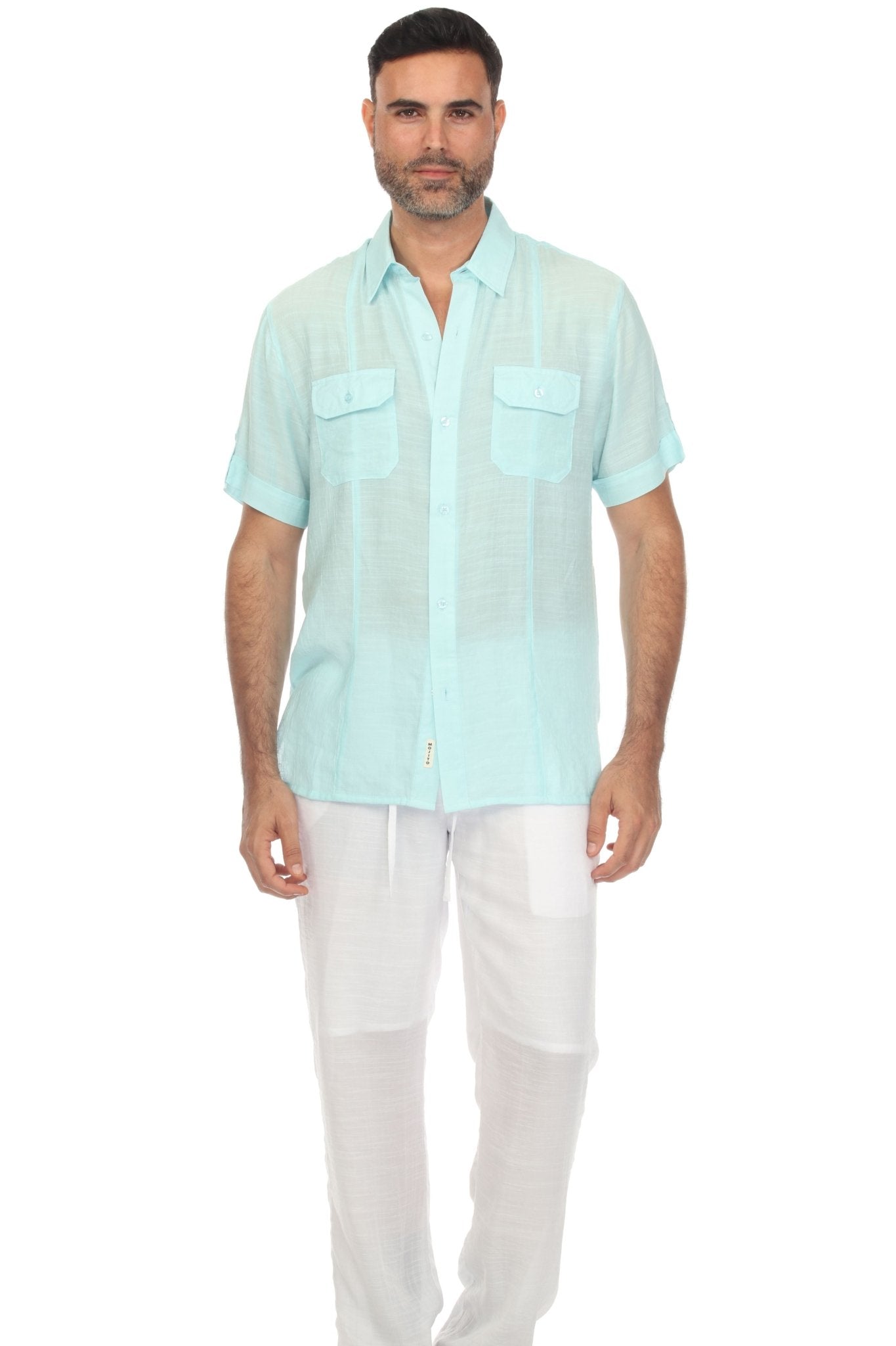 Camisa playera de manga corta con dos bolsillos y botones