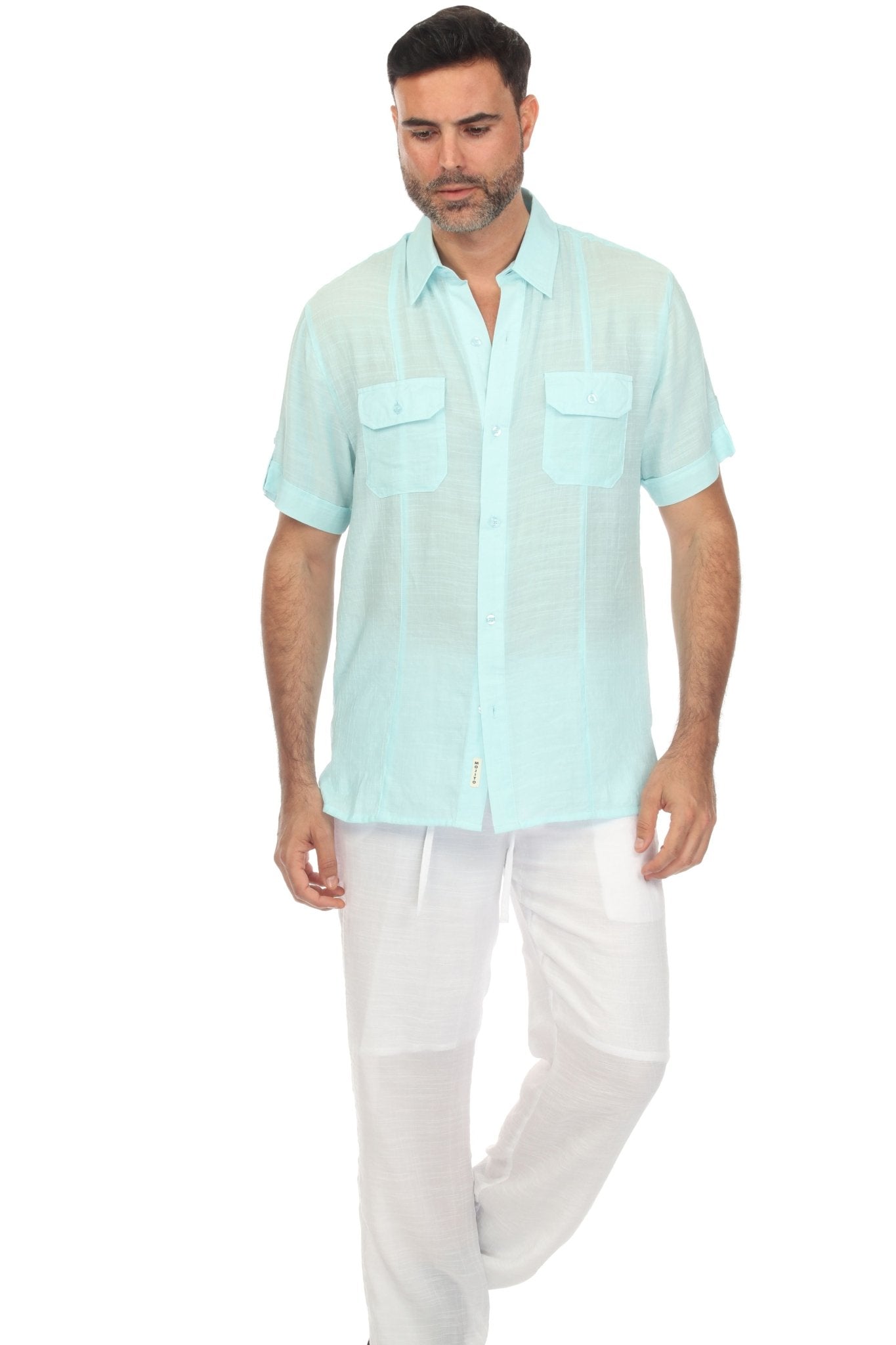 Camisa playera de manga corta con dos bolsillos y botones