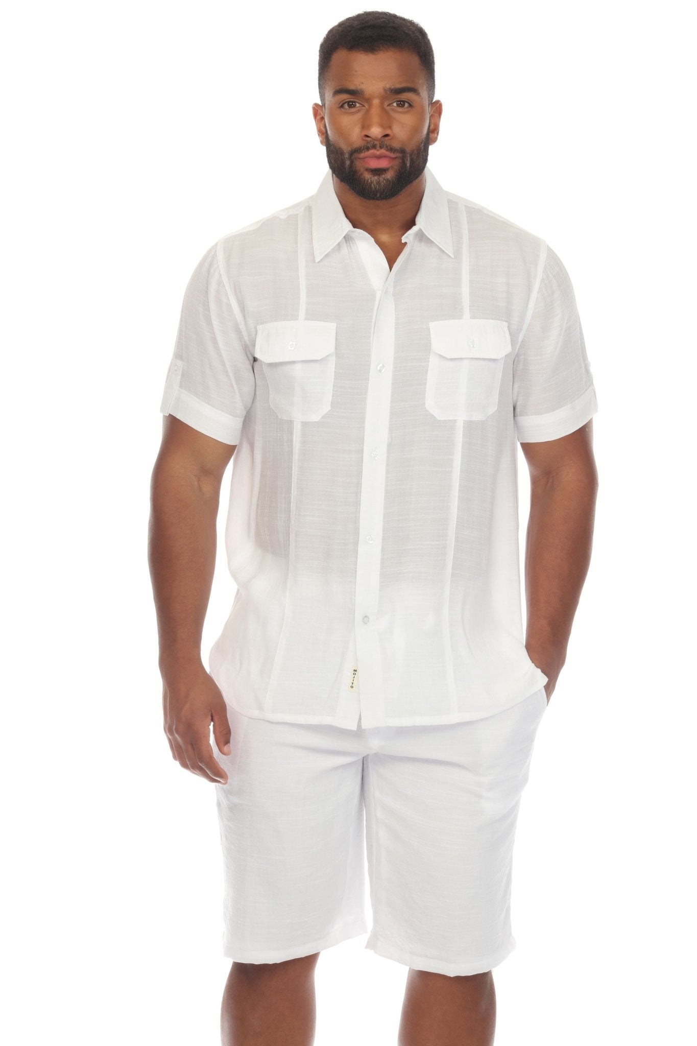 Camisa playera de manga corta con dos bolsillos y botones