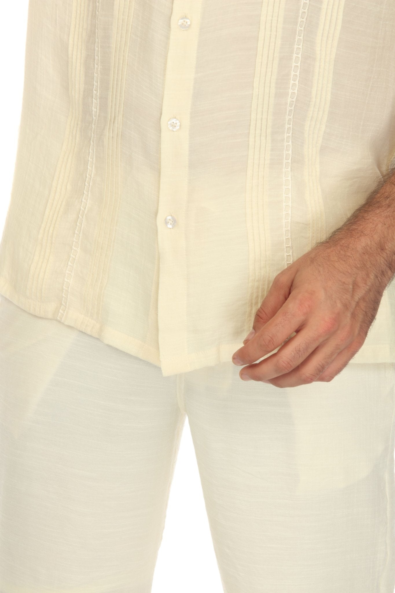 Camisa abotonada playera bordada con bordado vertical tonal