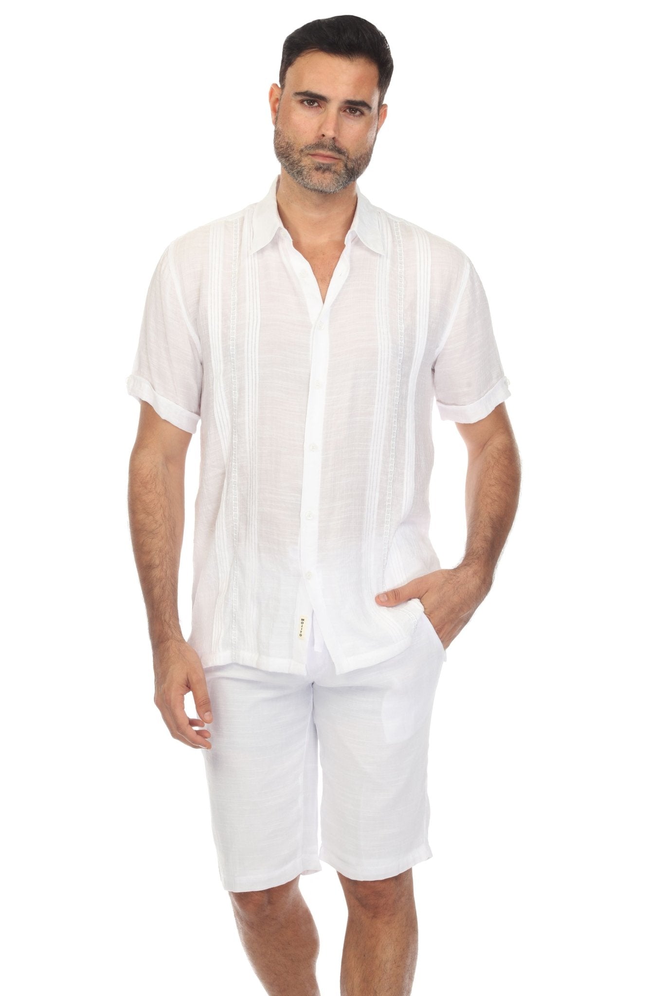 Camisa abotonada playera bordada con bordado vertical tonal