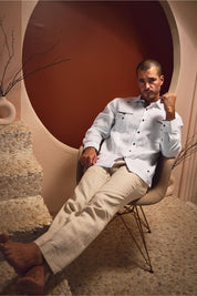 Camisa Guayabera Chacabana 100% Lino para Hombre, Manga Larga con Ribete en Contraste