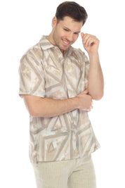 Camisa de manga corta con estampado geométrico neutro 100 % lino