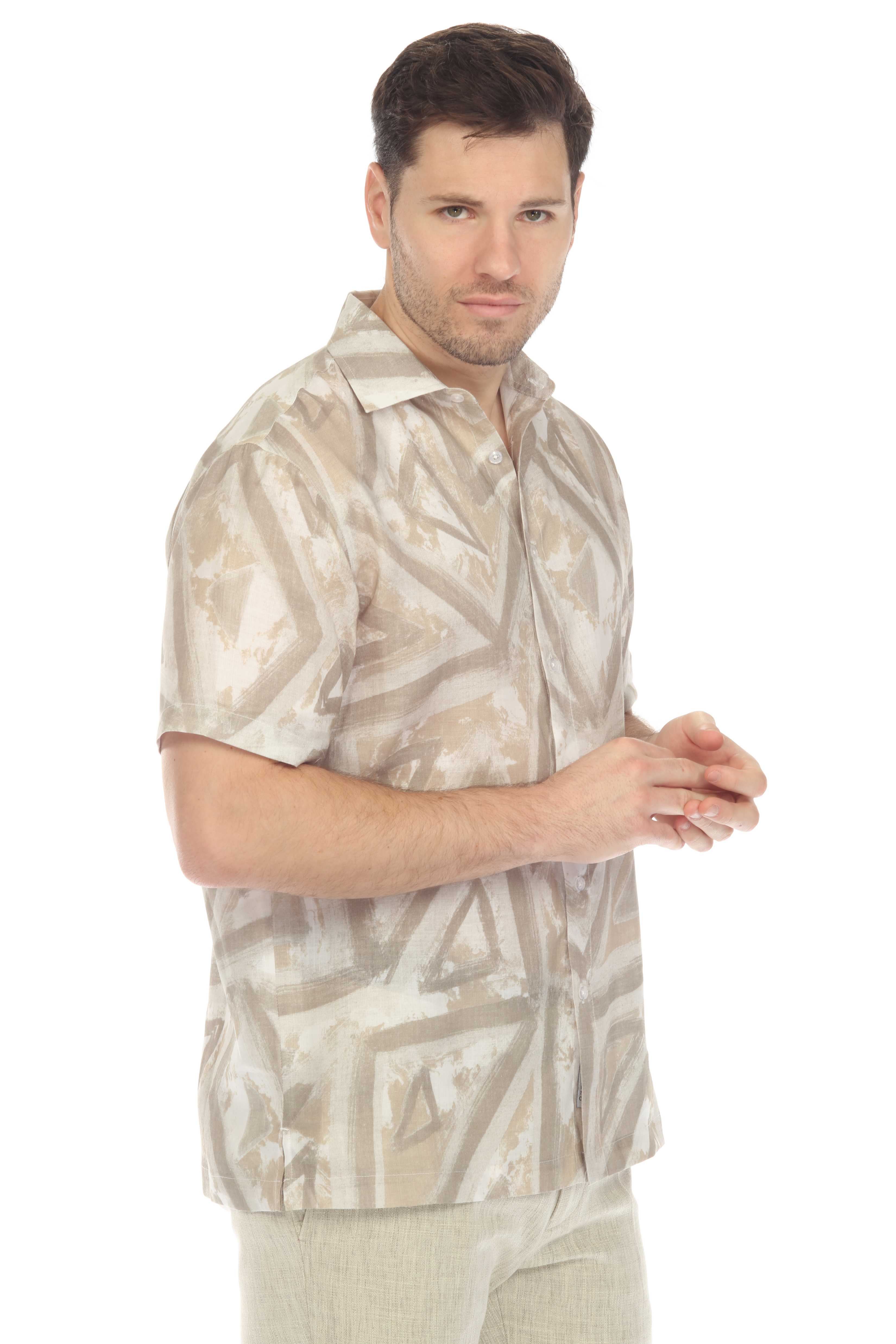 Camisa de manga corta con estampado geométrico neutro 100 % lino