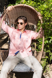 Men's 100% Linen Two Pocket Fancy Guayabera with Contrast Pockets