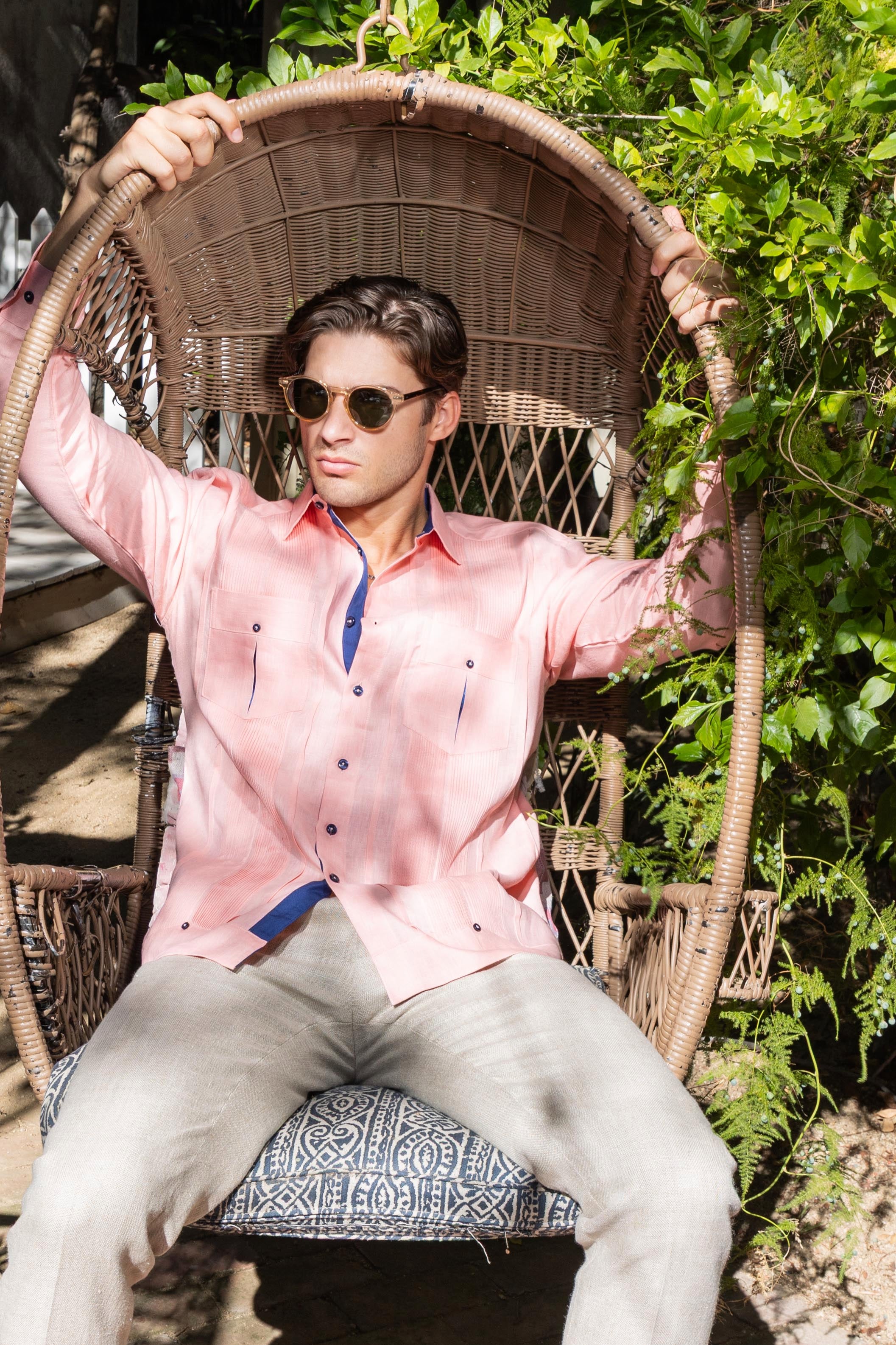 Men's 100% Linen Two Pocket Fancy Guayabera with Contrast Pockets