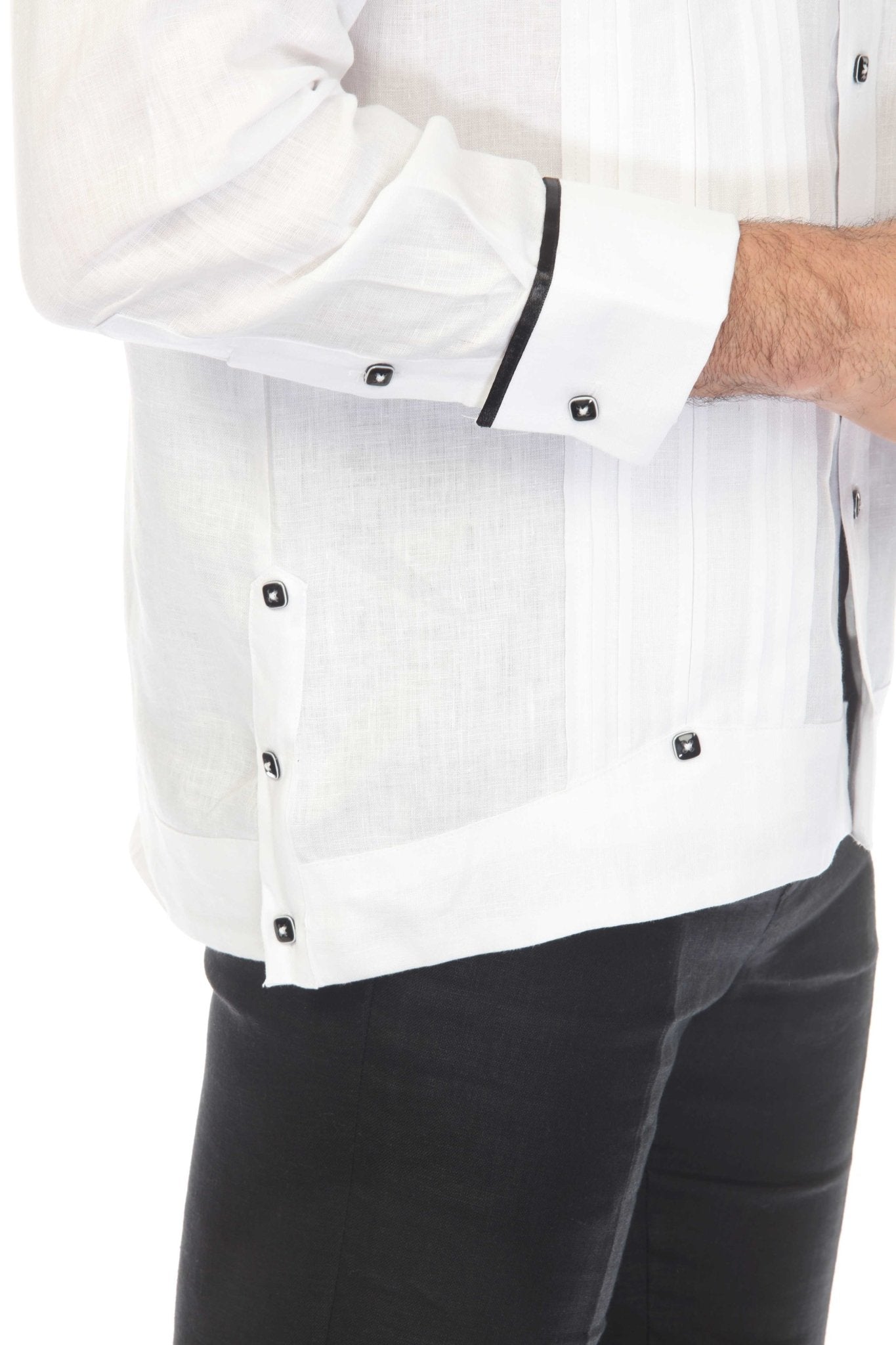 Men's 100% Linen Two Pocket Guayabera with Wide Pleating & Print Contrast